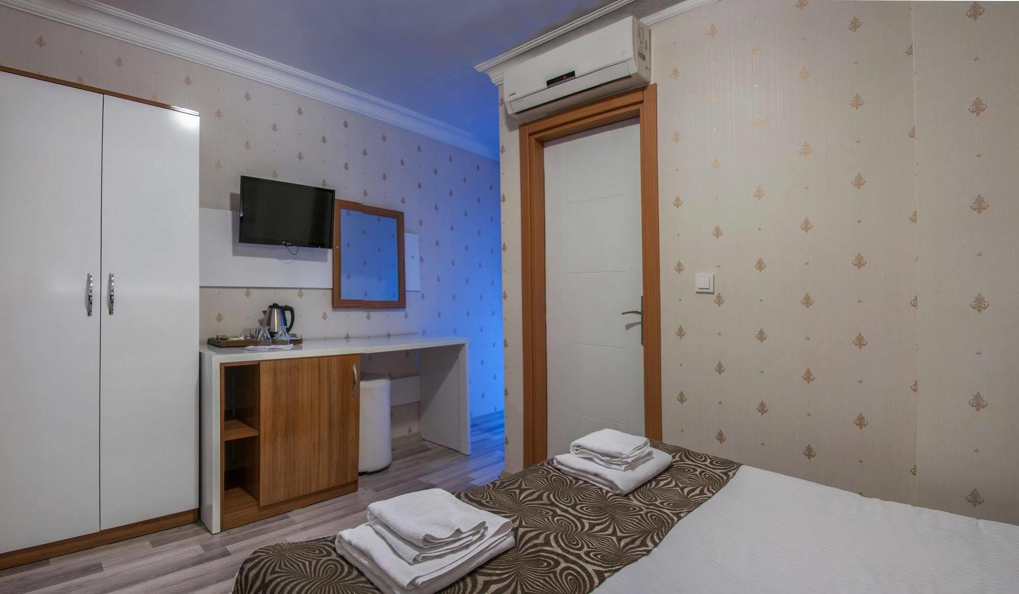 Airport Best Hotel Istanbul Exteriör bild